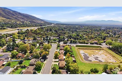 2581 N 2700 E, Layton, UT 84040 - Photo 49