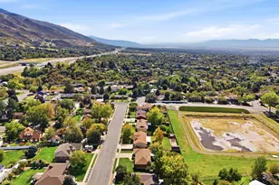 2581 N 2700 E, Layton, UT 84040 - Photo 49