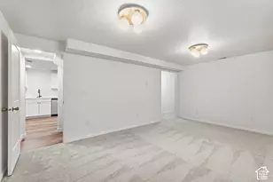 2581 N 2700 E, Layton, UT 84040 - Photo 31