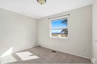 2179 S 1500 W, Vernal, UT 84078 - Photo 13