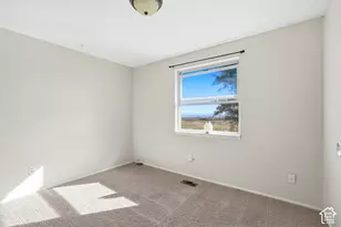 2179 S 1500 W, Vernal, UT 84078 - Photo 13