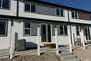 652 E Garden Dr, Eagle Mountain, UT 84005 - Photo 27