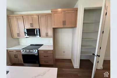 652 E Garden Dr #335, Eagle Mountain, UT 84005 - Photo 5