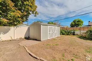 4329 S Phillips Ln, Taylorsville, UT 84123 - Photo 23