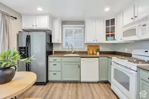 153 E 600 N, Lehi, UT 84043 - Photo 11