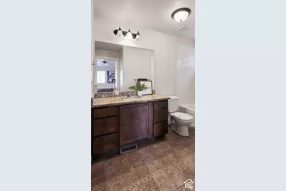 117 E River Bend St, Saratoga Springs, UT 84045 - Photo 13