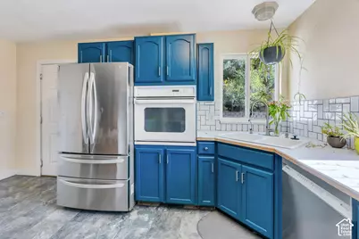 1431 E 300 S, Pleasant Grove, UT 84062 - Photo 7