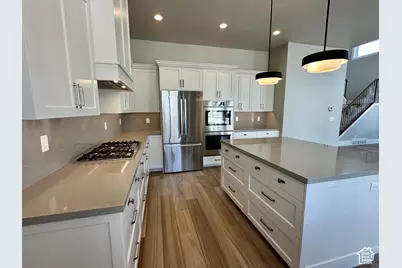 6001 S Belview Ave, Murray, UT 84107 - Photo 3