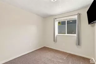 2972 W 2175 S, Syracuse, UT 84075 - Photo 17
