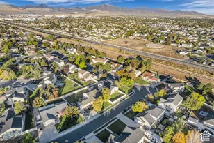 4415 W Bingham Park Dr S, West Jordan, UT 84088 - Photo 33