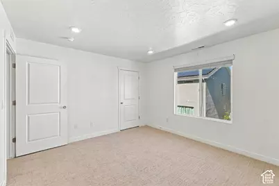 1156 E Trident Dr, Saratoga Springs, UT 84045 - Photo 11