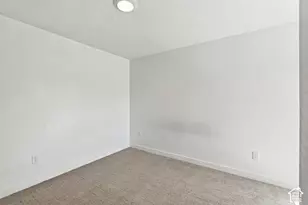 1156 E Trident Dr, Saratoga Springs, UT 84045 - Photo 15