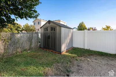 1107 S 3925 W, Syracuse, UT 84075 - Photo 37
