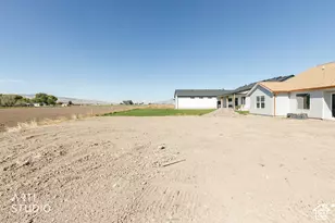 10319 N Vis Ln, Elwood, UT 84337 - Photo 31