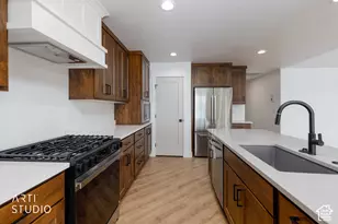 10319 N Vis Ln, Elwood, UT 84337 - Photo 9