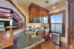 192 E Lakeside Ct, Saratoga Springs, UT 84045 - Photo 39