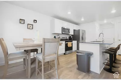 3816 S Landmark Ln, Magna, UT 84044 - Photo 9