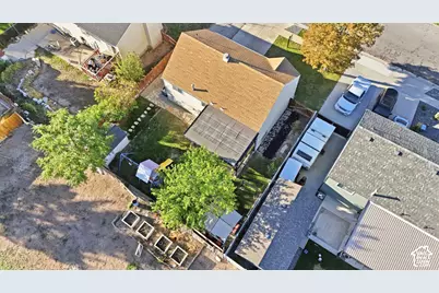 3665 W Christy Ann Dr, Taylorsville, UT 84118 - Photo 33
