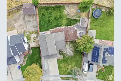 723 E Fox Run Dr, Tooele, UT 84074 - Photo 37