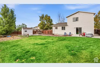 723 E Fox Run Dr, Tooele, UT 84074 - Photo 31