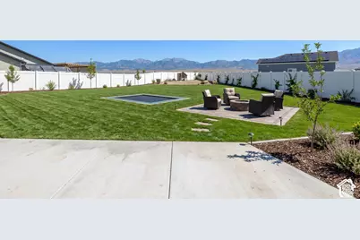 694 W Jedediah Way S, Grantsville, UT 84029 - Photo 31