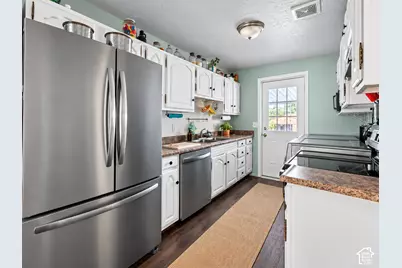 1876 W 3350 S, Salt Lake City, UT 84119 - Photo 7