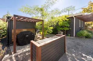 4058 S 1045 E, Millcreek, UT 84124 - Photo 37