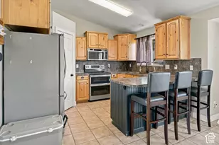3702 N Higley Rd, Farr West, UT 84404 - Photo 9