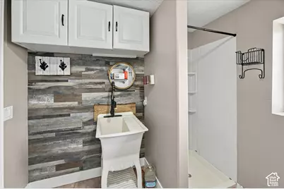 3702 N Higley Rd, Farr West, UT 84404 - Photo 33