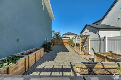 7323 W Afterglow Ln, West Valley, UT 84081 - Photo 37