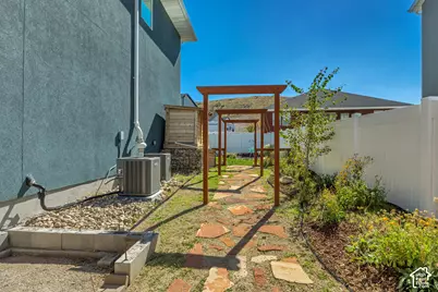 7323 W Afterglow Ln, West Valley, UT 84081 - Photo 39