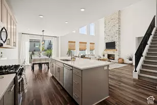 7323 W Afterglow Ln, West Valley, UT 84081 - Photo 15