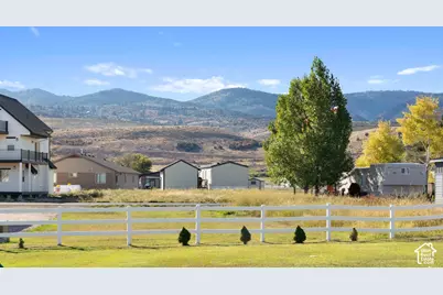 547 S Stump Hollow Rd, Garden City, UT 84028 - Photo 3