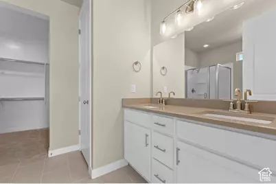8902 S Smoky Hollow Rd, West Jordan, UT 84081 - Photo 19