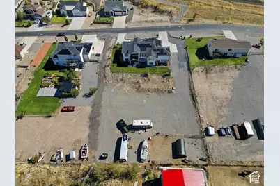 7707 N Cobblerock Rd, Lake Point, UT 84074 - Photo 55