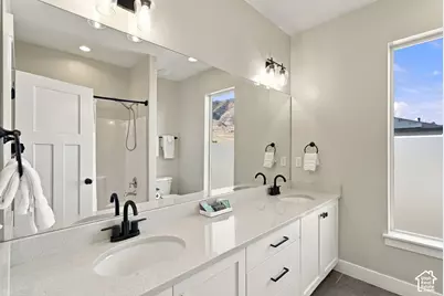 7707 N Cobblerock Rd, Lake Point, UT 84074 - Photo 23