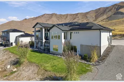7707 N Cobblerock Rd, Lake Point, UT 84074 - Photo 41
