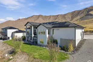 7707 N Cobblerock Rd, Lake Point, UT 84074 - Photo 41