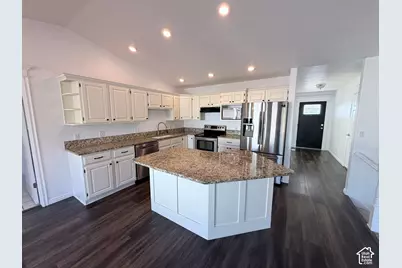 2106 N 1000 E, Lehi, UT 84043 - Photo 7