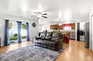 748 Stone Ln, Kaysville, UT 84037 - Photo 7