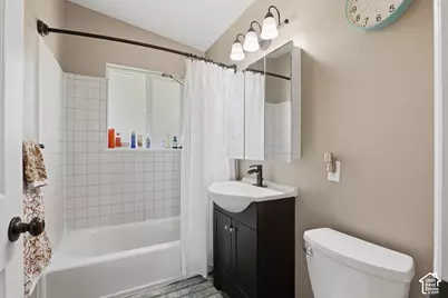 5067 S 2325 W, Roy, UT 84067 - Photo 17