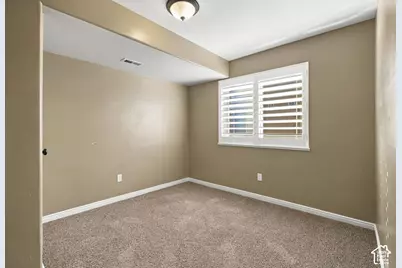 3561 E Rock Creek Rd N #6, Eagle Mountain, UT 84005 - Photo 15