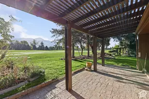 29 White Barn Dr, Pleasant View, UT 84414 - Photo 45