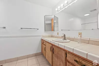 29 White Barn Dr, Pleasant View, UT 84414 - Photo 31