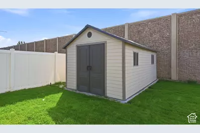1667 W 900 S, Lehi, UT 84043 - Photo 31