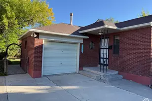 1142 W Talisman Dr N, Salt Lake City, UT 84116 - Photo 35