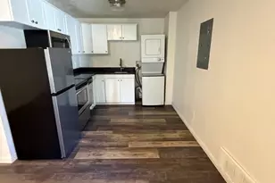 390 E 2700 S, South Salt Lake, UT 84115 - Photo 3
