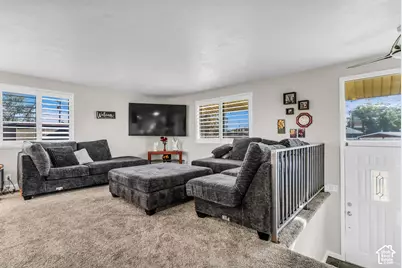 760 N 100 W, Clearfield, UT 84015 - Photo 9
