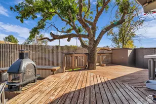 760 N 100 W, Clearfield, UT 84015 - Photo 37