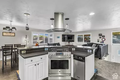 760 N 100 W, Clearfield, UT 84015 - Photo 13